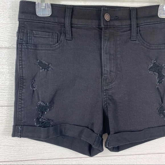 HOLLISTER High Rise Short Stretch 3” Distressed - Picture 5 of 8